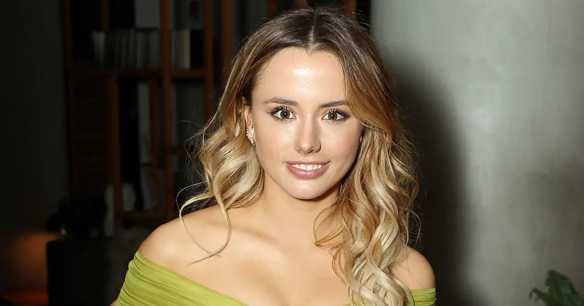 לילי שין על השטיח האדום