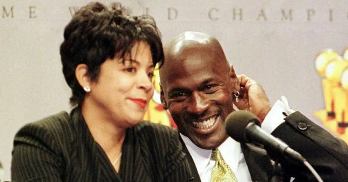 Wie viel hat Juanita Vanoy durch ihre Scheidung von Michael Jordan verdient?