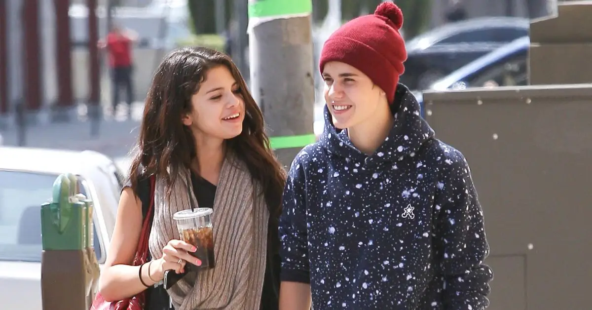 Foto de paparazzi de Justin Bieber e Selena Gomez