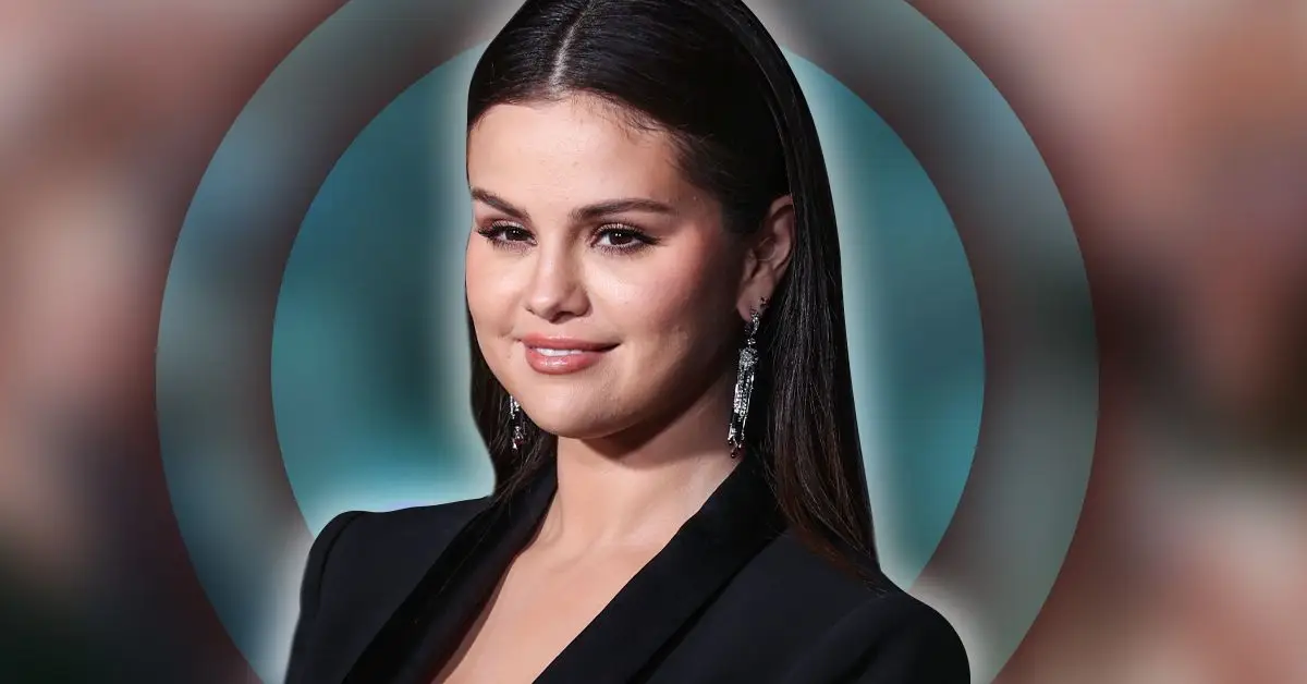 Selena Gomez terno preto