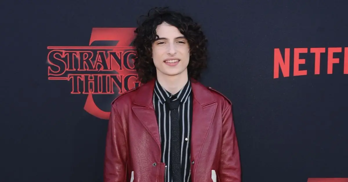 Finn Wolfhard en la alfombra roja