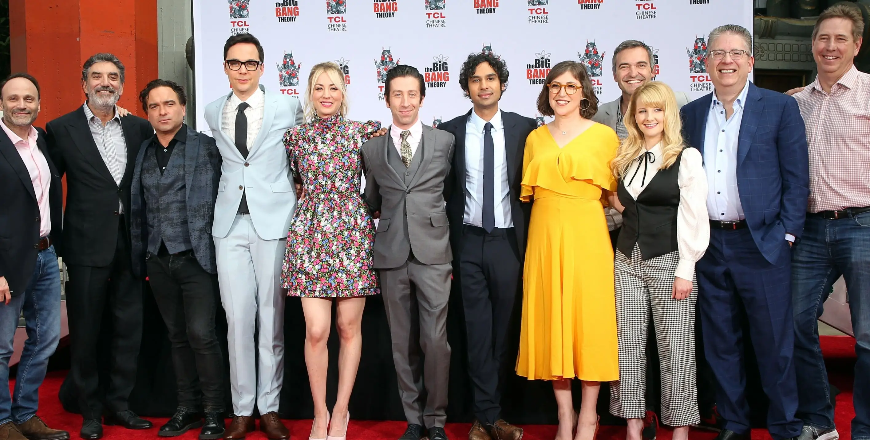 Kaley Cuoco og Mayim Bialik