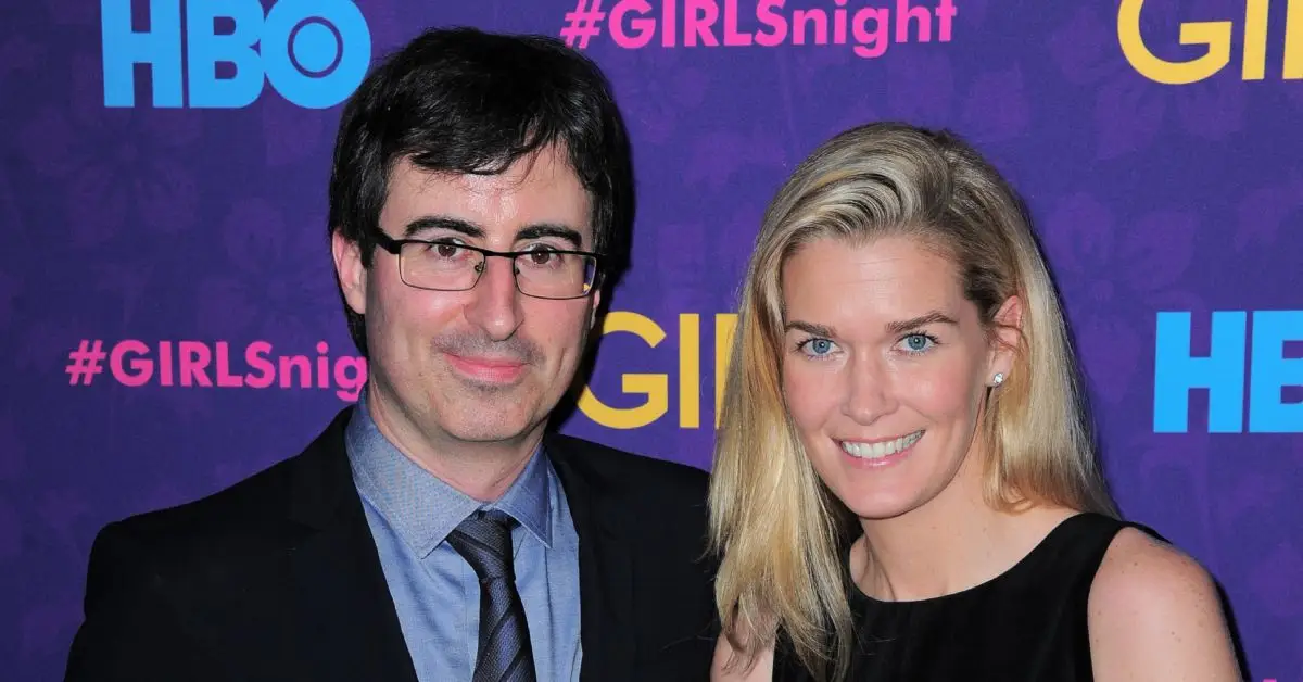 John Oliver og hans kone Kate Norley