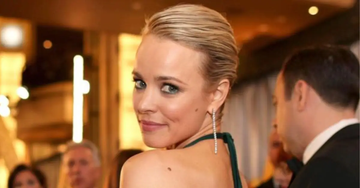 Skutečný důvod, proč Rachel McAdams neodstranila svého ikonického krtka