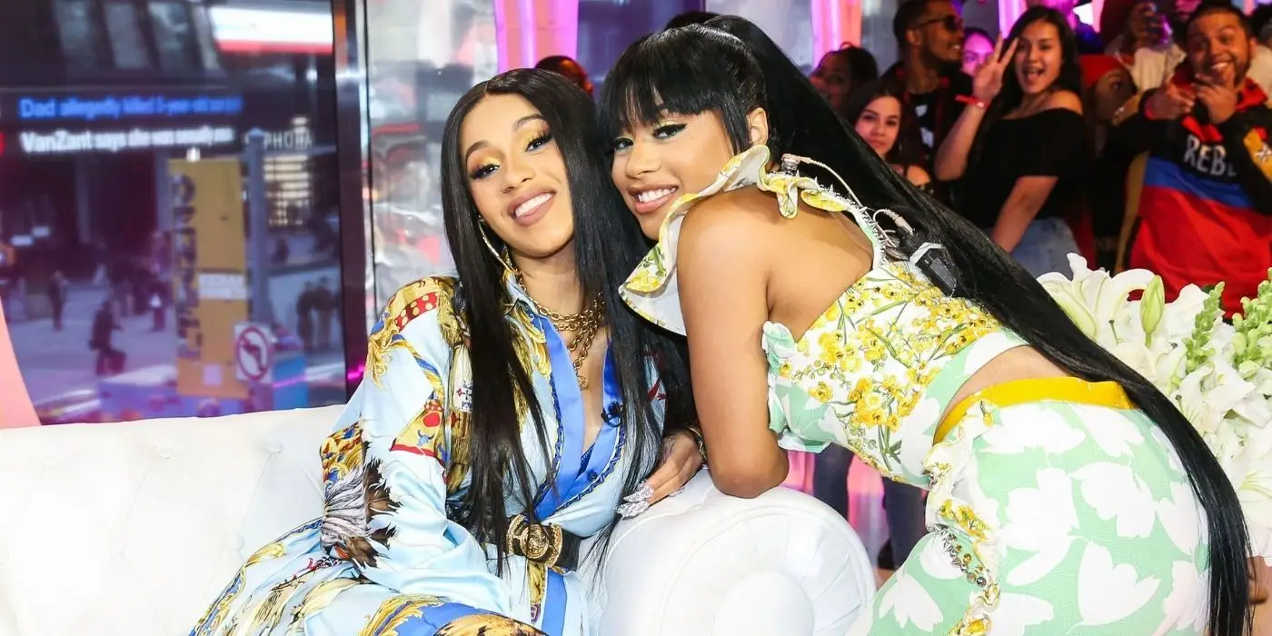 Cardi B ainda está brigando com sua irmã Hennessy Carolina?