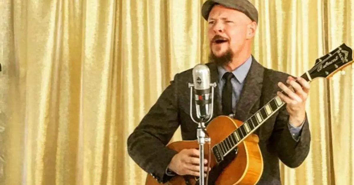 La vita di Nate Richert, star di Sabrina, la strega adolescente, ora è drasticamente diversa rispetto a quando recitava nel successo degli anni '90