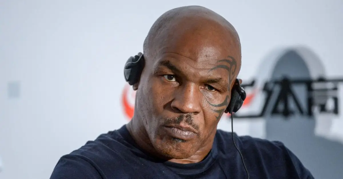 Mike Tyson vyzerá naštvane