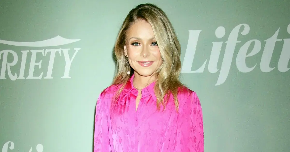 Le salaire annuel de Kelly Ripa est impressionnant, mais augmente-t-il vraiment sa valeur nette ?