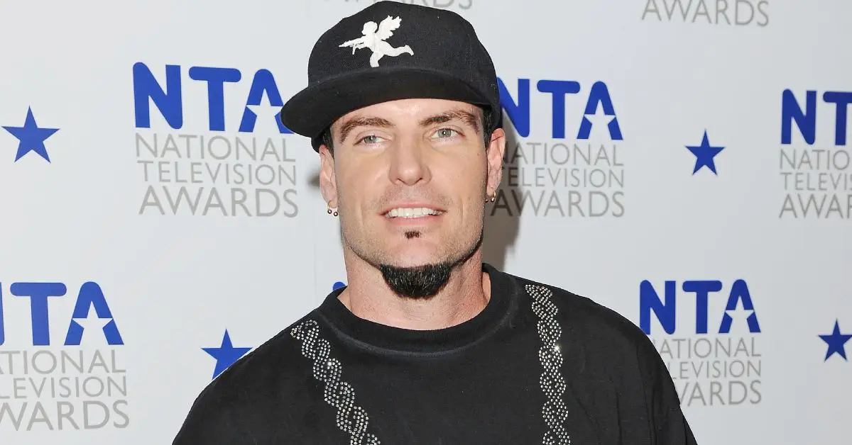 Vanilla Ice a l'air heureux