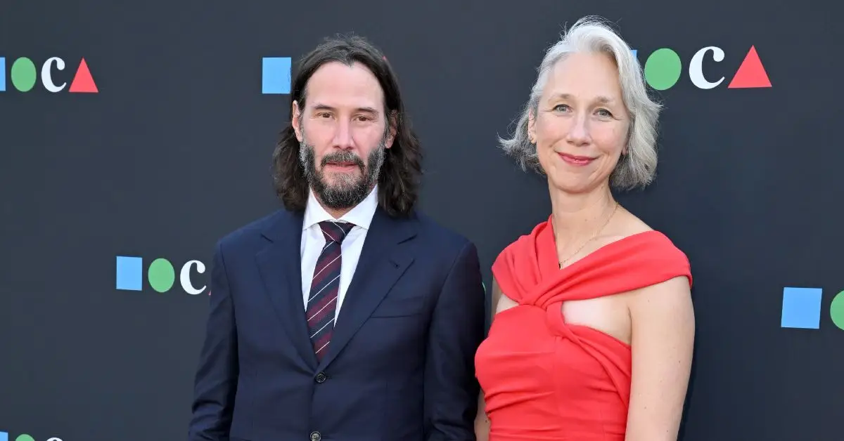 Keanu Reeves y Alexandra Grant lucen felices