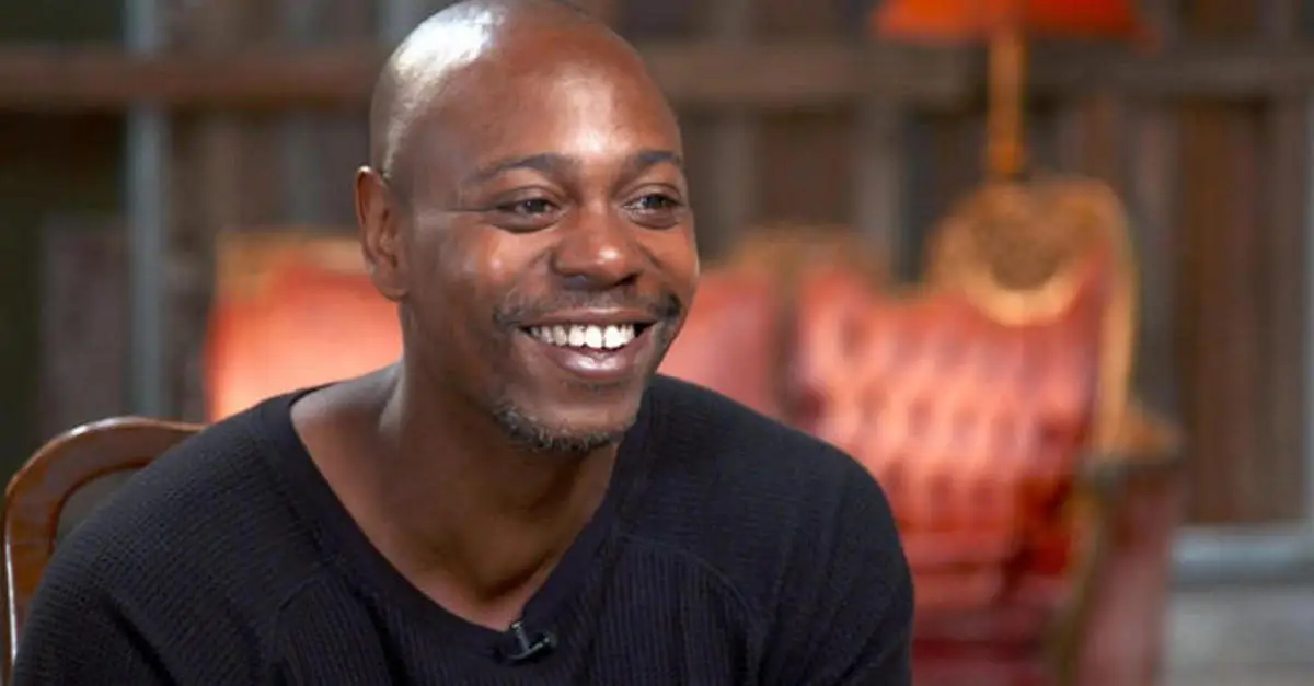 À quel point Dave Chappelle est-il proche de ses frères et sœurs ?