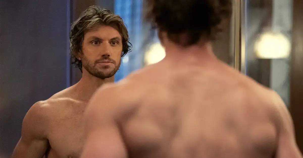 Adam Demos fit tělo bez košile sex/život