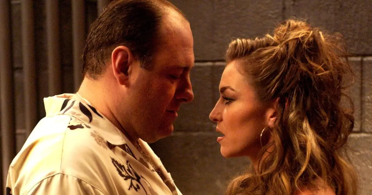 Adrianna y Tony Soprano en Los Soprano