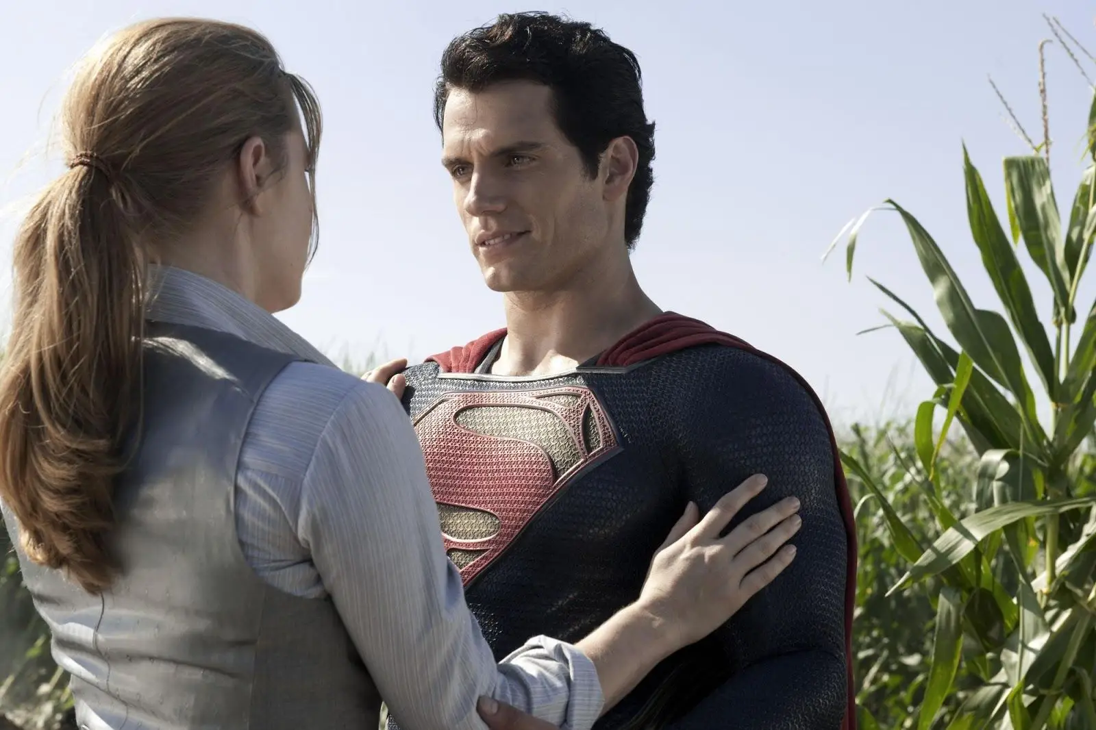 Amy Adams y Henry Cavill en El hombre de acero