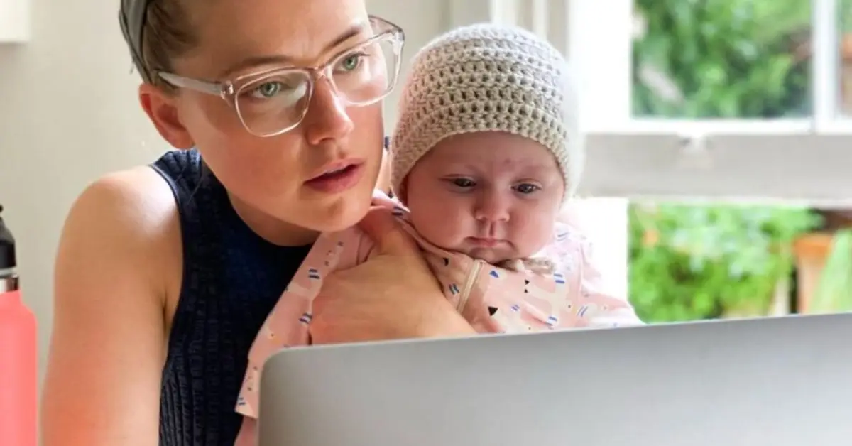 La figlia di Amber Heard è nata tramite madre surrogata, ecco perché ha mantenuto la cosa privata