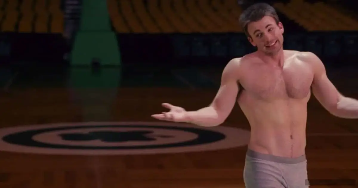 Fans kommer til Chris Evans' støtte, efter at han ved et uheld lækkede nøgenbilleder på Instagram