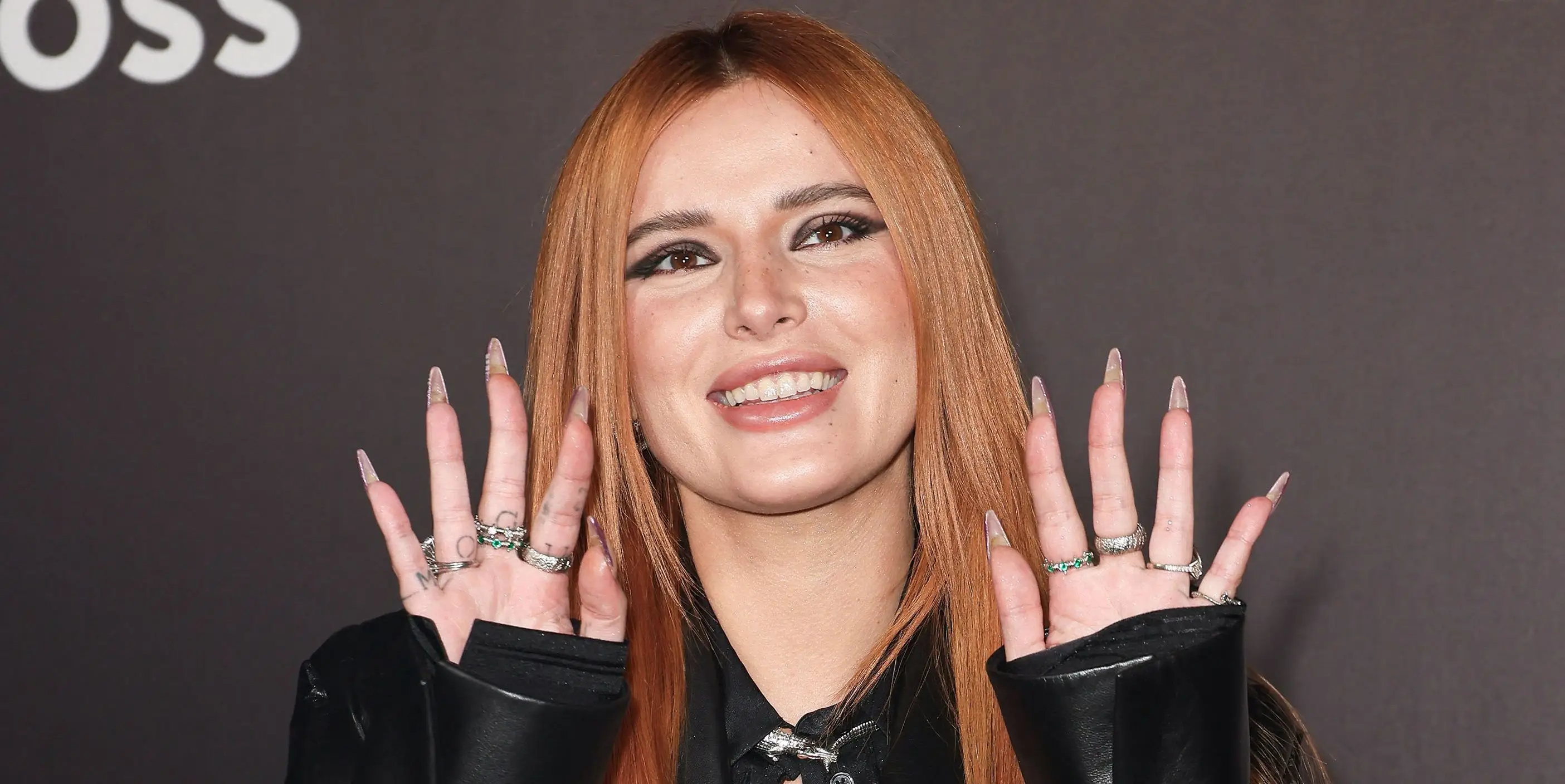 Bella Thorne은 OnlyFans에서 한 달에 1,100만 달러를 벌었습니다.