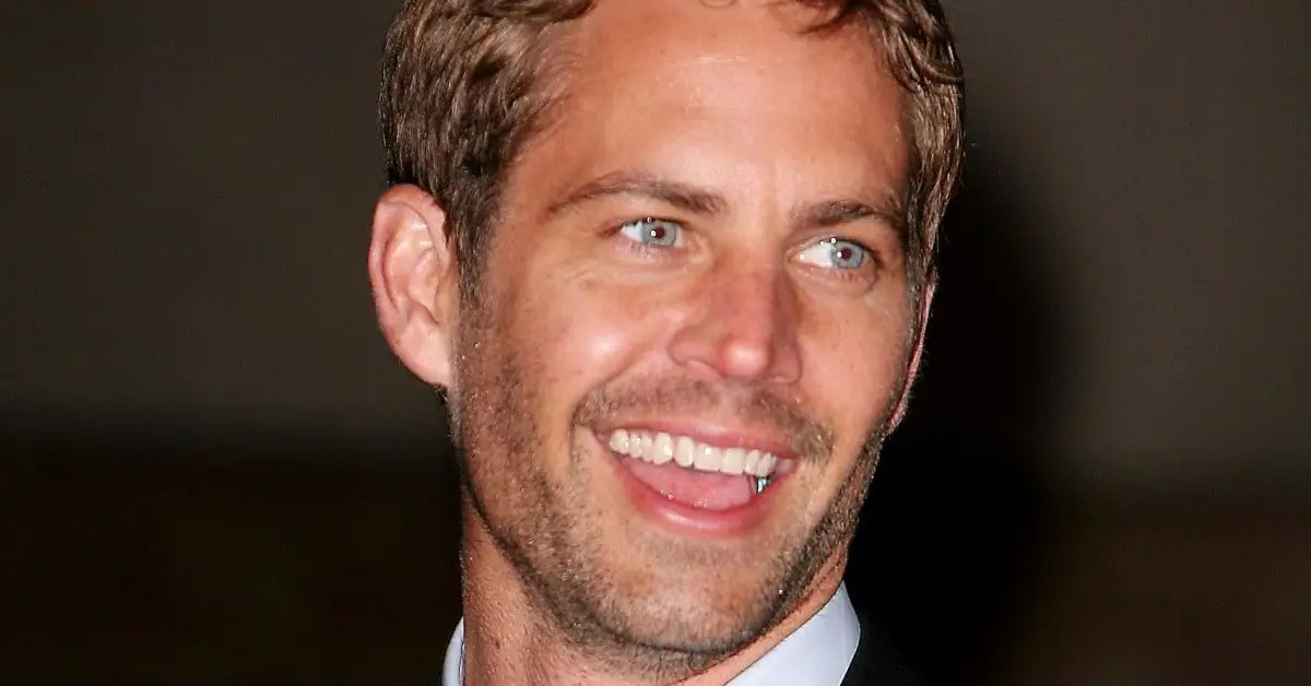 Paul Walker posant per a les fotos