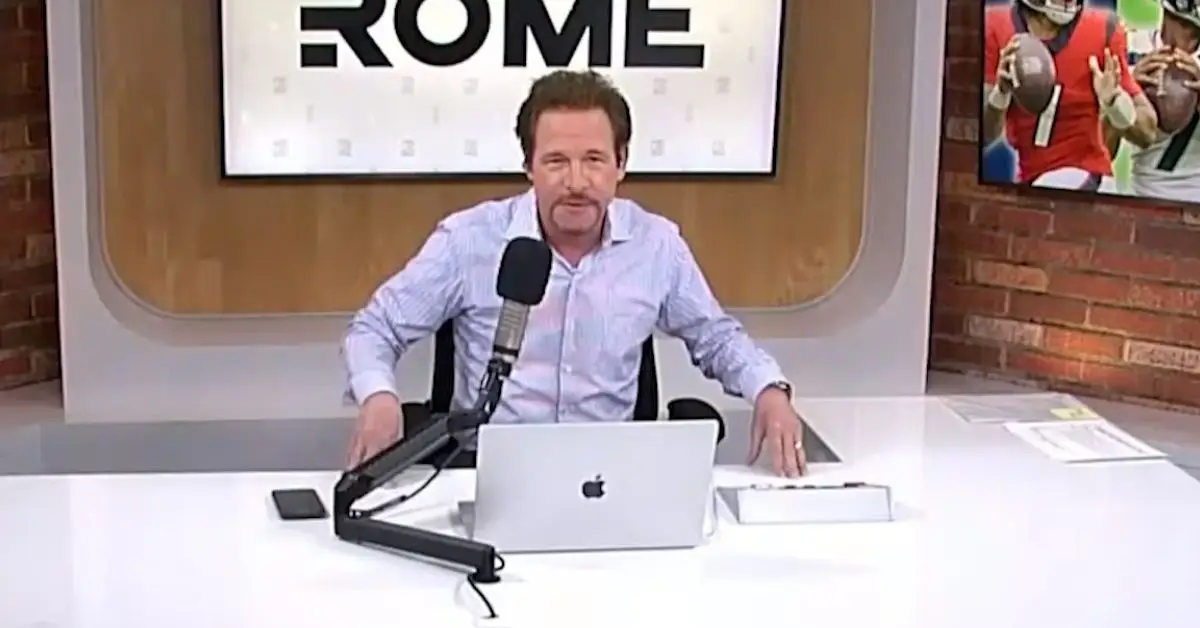 Jim Rome moderuje The Jim Rome Show