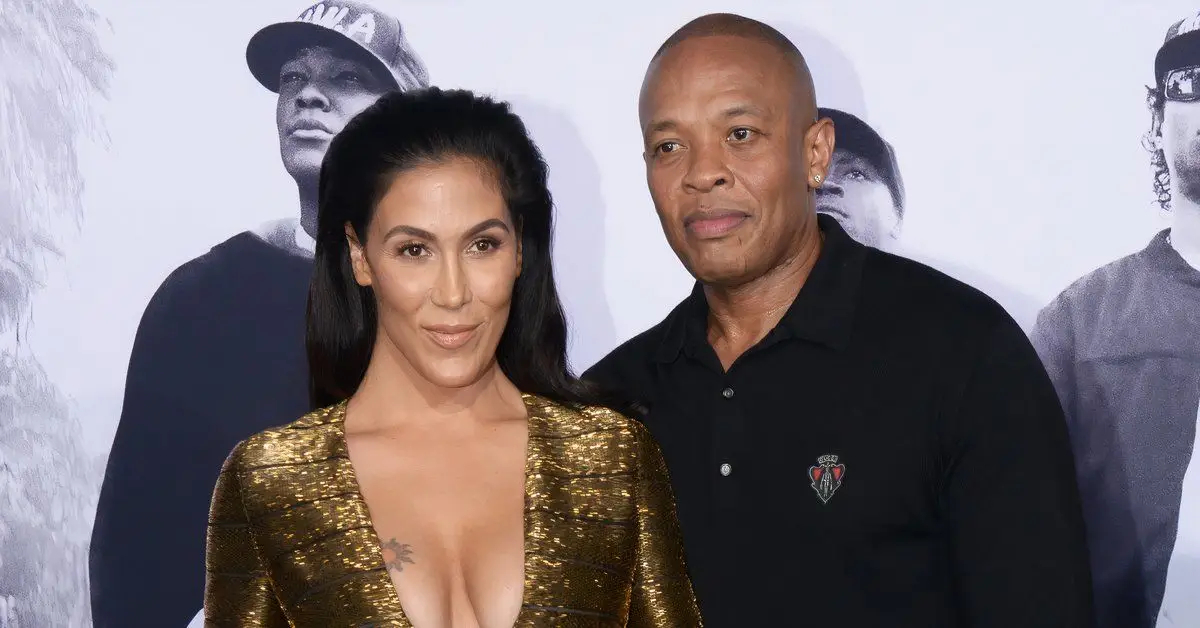 ד'ר דרה וניקול יאנג על השטיח האדום