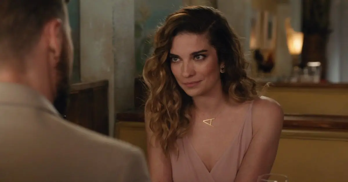 Emily Hampshire o Schittovi