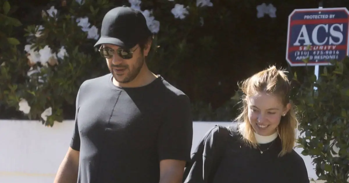 סידני סוויני וג'ונתן דאווינו