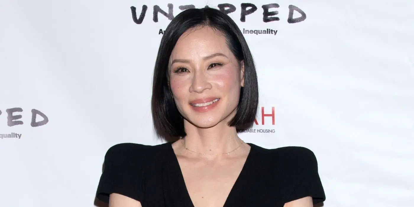 לוסי ליו על השטיח האדום