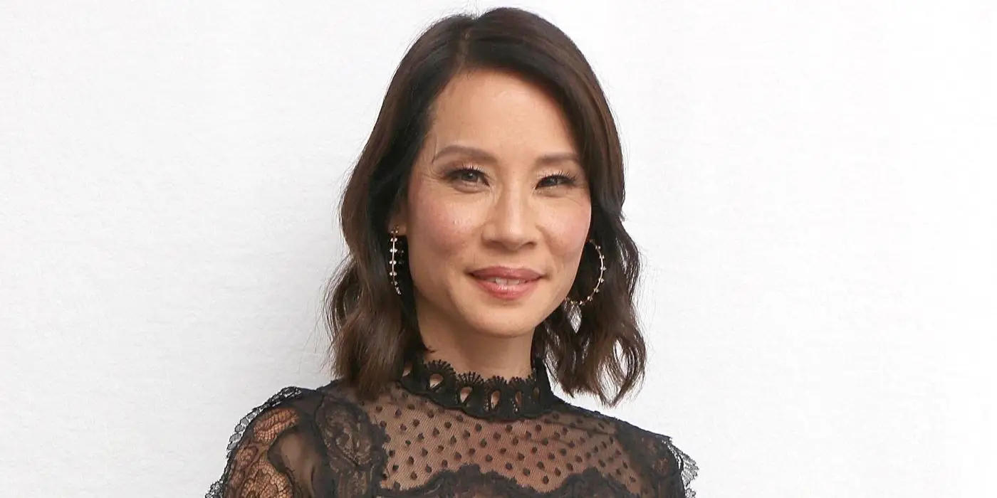 לוסי ליו על השטיח האדום