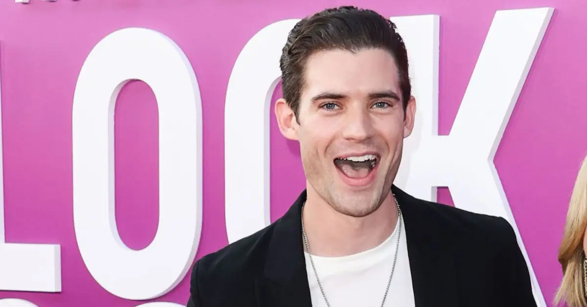 David Corenswet ser chockad ut