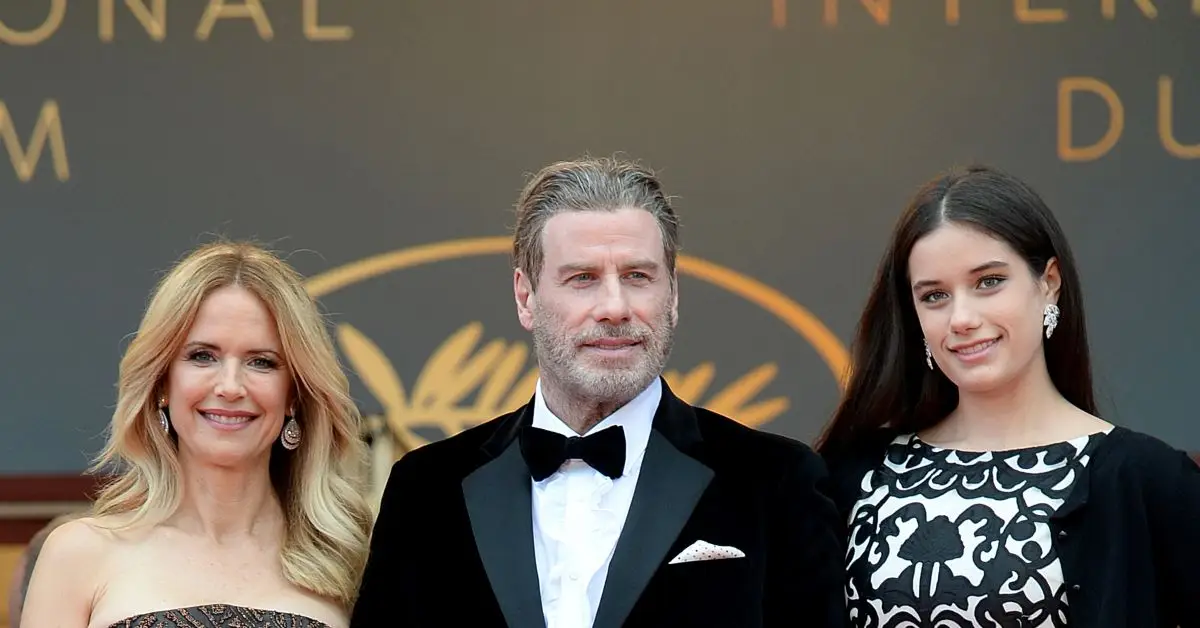 John Travolta Kelly Preston Estrena per a Solo