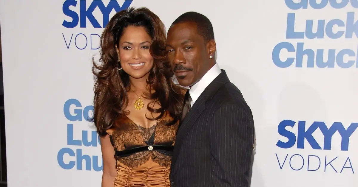 Eddie Murphy und Tracey Edmonds auf dem roten Teppich