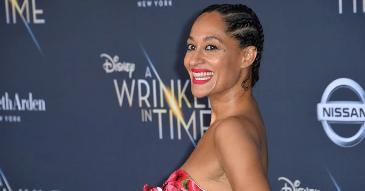 Tracee Ellis Ross amb un gran somriure