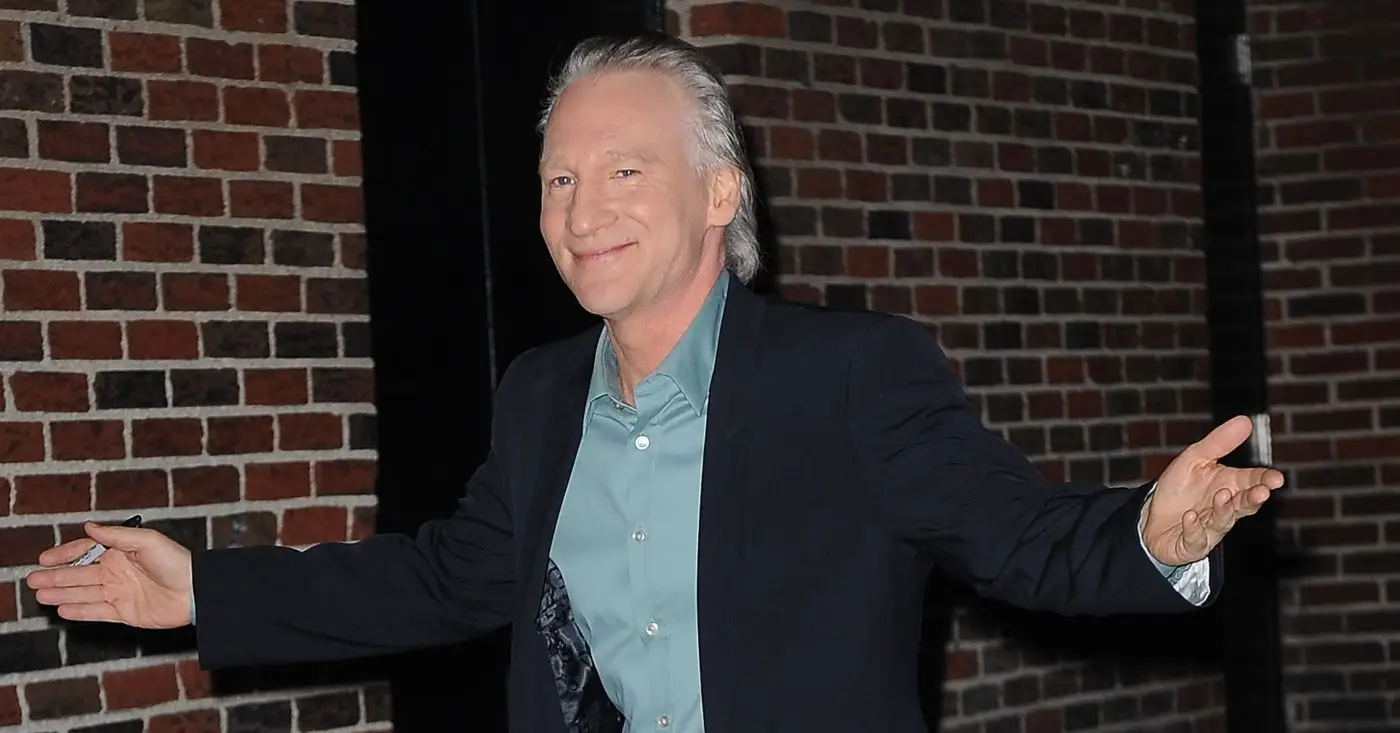 Bill Maher pozdravuje fanúšikov