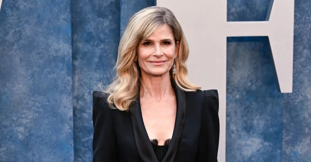 레드카펫에 선 키라 세지윅