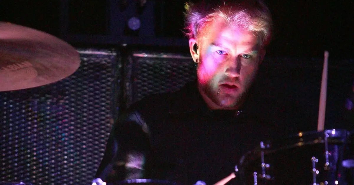 ¿Qué pasó con el baterista de My Chemical Romance, Bob Bryar, después de su pelea con los otros miembros de la banda?