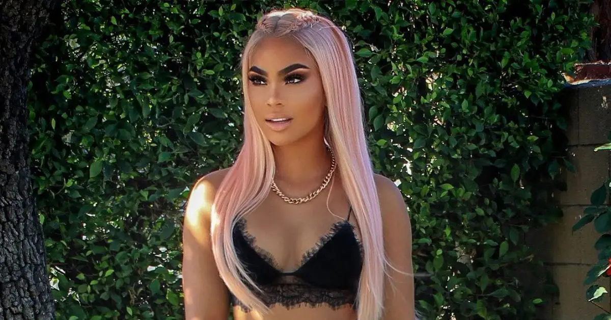 Maya Benberry, 인생 코치이자 소셜 미디어 인물