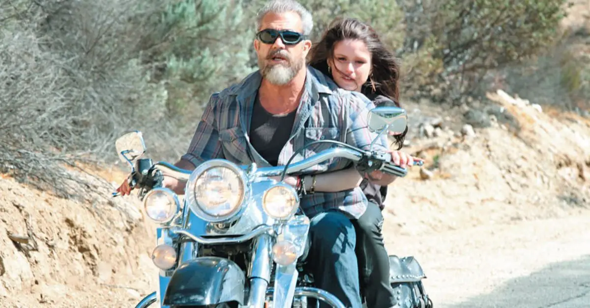 Erin Moriarty, Blutsvater