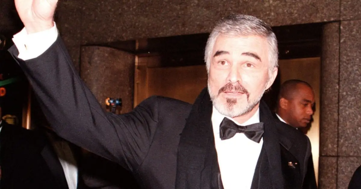 Burt Reynolds no tapete vermelho