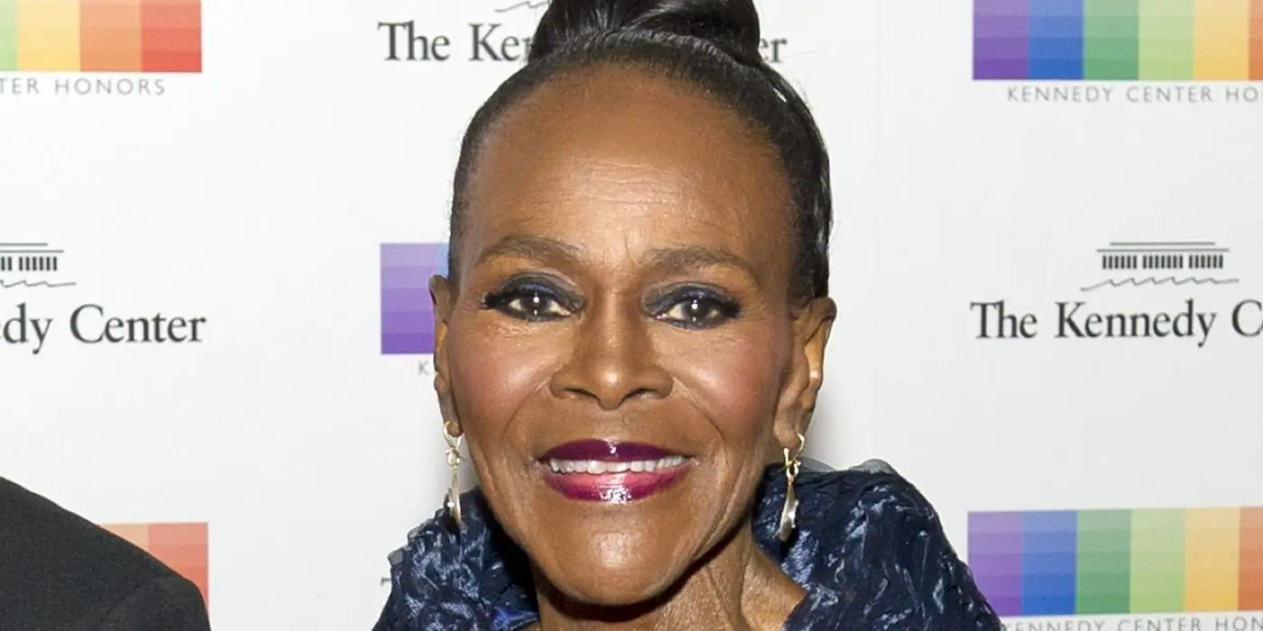 Cicely Tyson no tapete vermelho