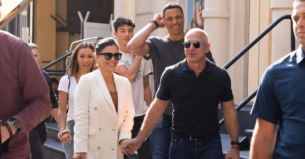 Lauren Sanchez, Jeff Bezos, Nikko Gonzalez, Tony Gonzalez a Nova York