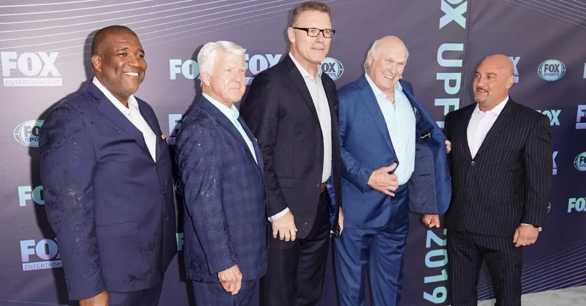 축구 전설 Curt Menefee, Jimmy Johnson, Howie Long, Terry Bradshaw 및 Jay Glazer