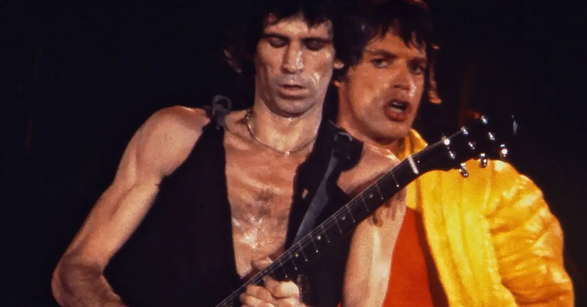 Mick Jagger og Keith Richards optræder sammen