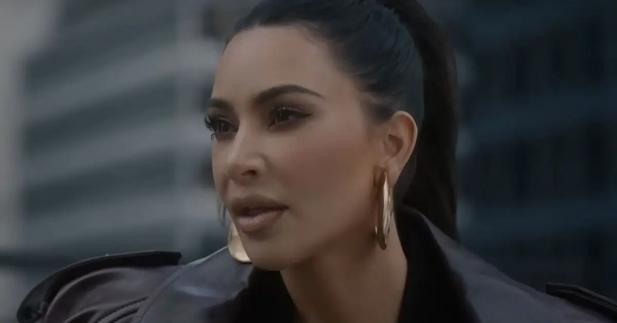 Kim Kardashian i et stillbillede fra American Horror Story: Delicate