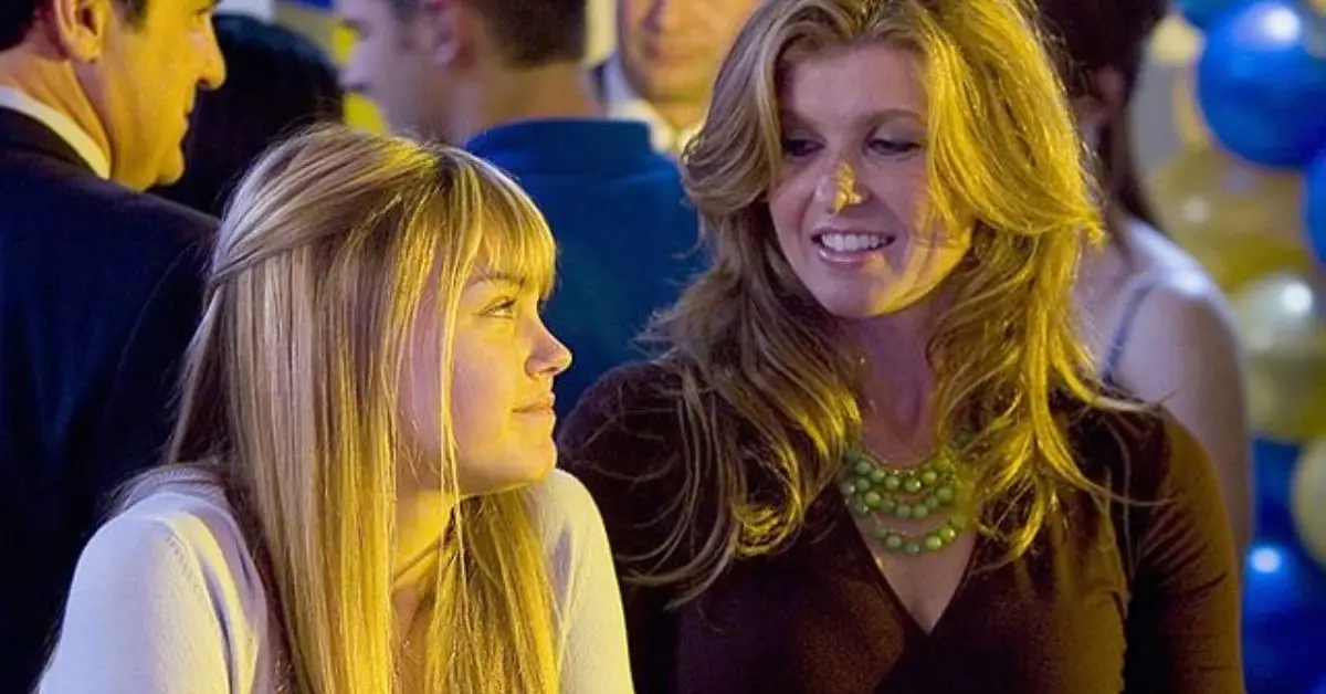 Vad hände egentligen med Aimee Teegarden efter att ha spelat Julie On Friday Night Lights?