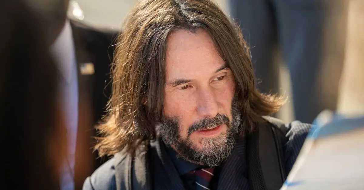Keanu Reeves bei The Jimmy Kimmel Live gesichtet! Studios anzeigen