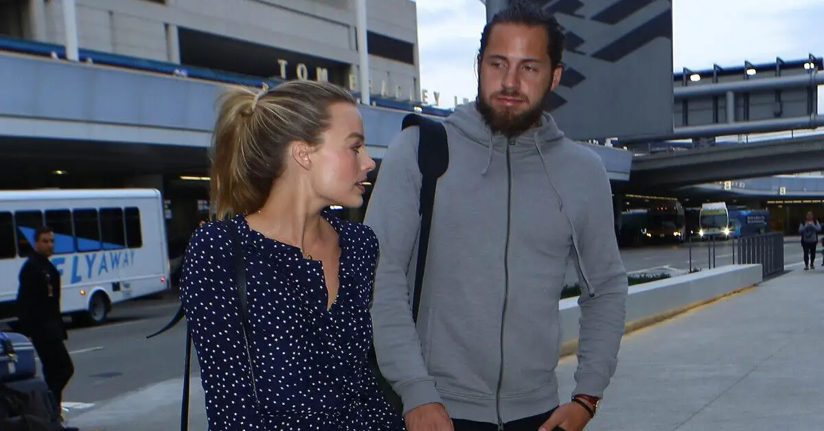 Margot Robbie et Tom Ackerley