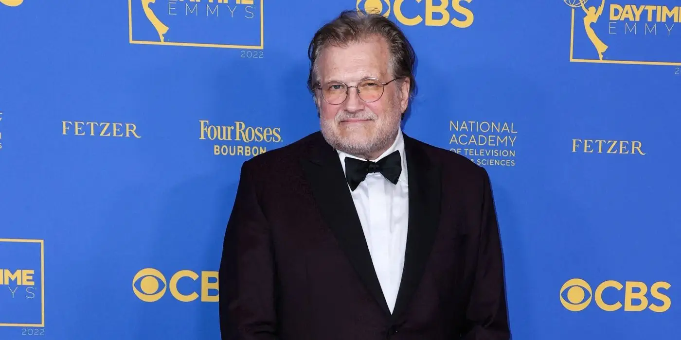 Drew Carey na czerwonym dywanie