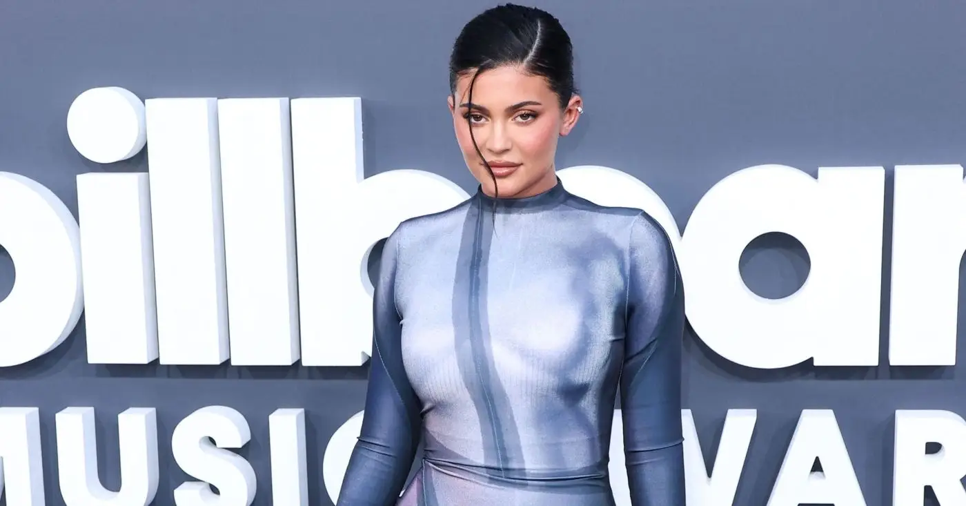 Kylie Jenner wygląda na zirytowaną