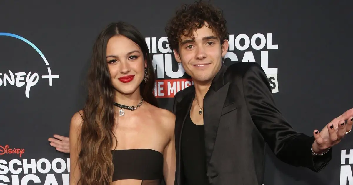 Olivia Rodrigo sul tappeto rosso