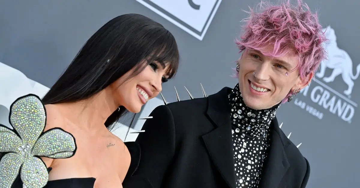 Megan Fox e Machine Gun Kelly ai Billboard Music Awards 2022 - Tappeto rosso